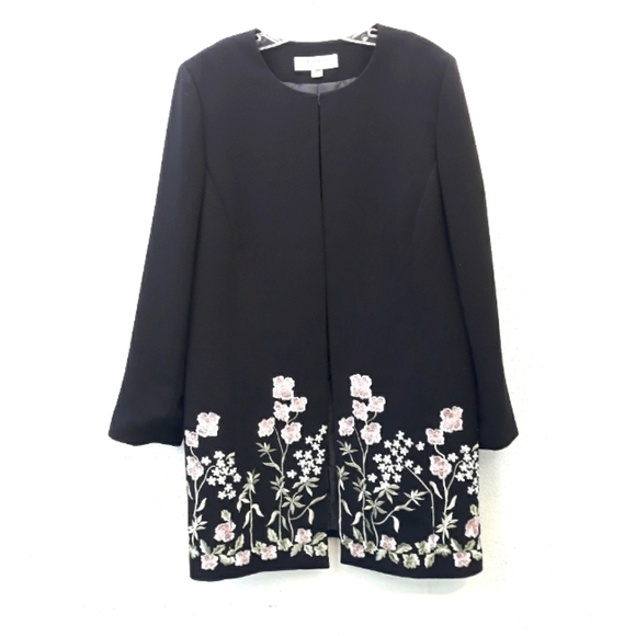 Tahari Sweaters - Tahari Arthur S. Levine Long Sleeves Embroidered Open Long Cardigan Siz…